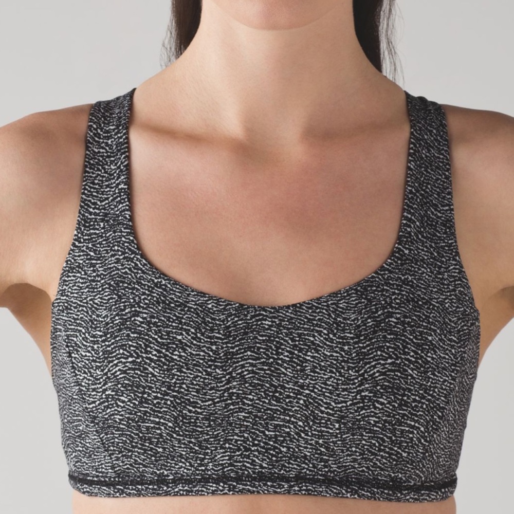 Lululemon Free To Be Tranquil Bra